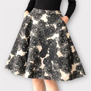 Lord & Taylor 424 Fifth Black Floral Midi Skirt